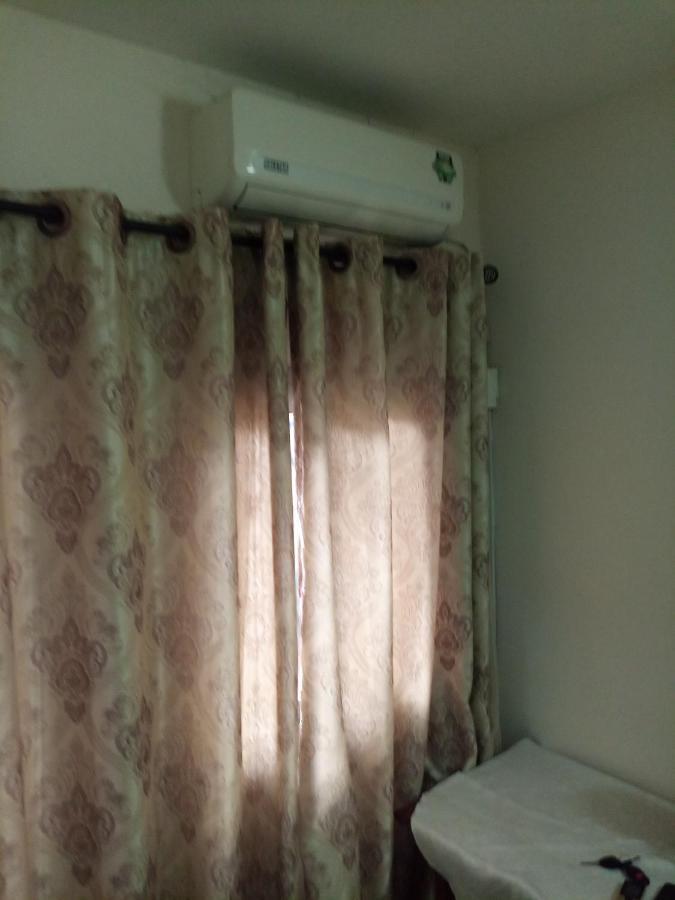 Ange Raphael Hotel Douala Luaran gambar